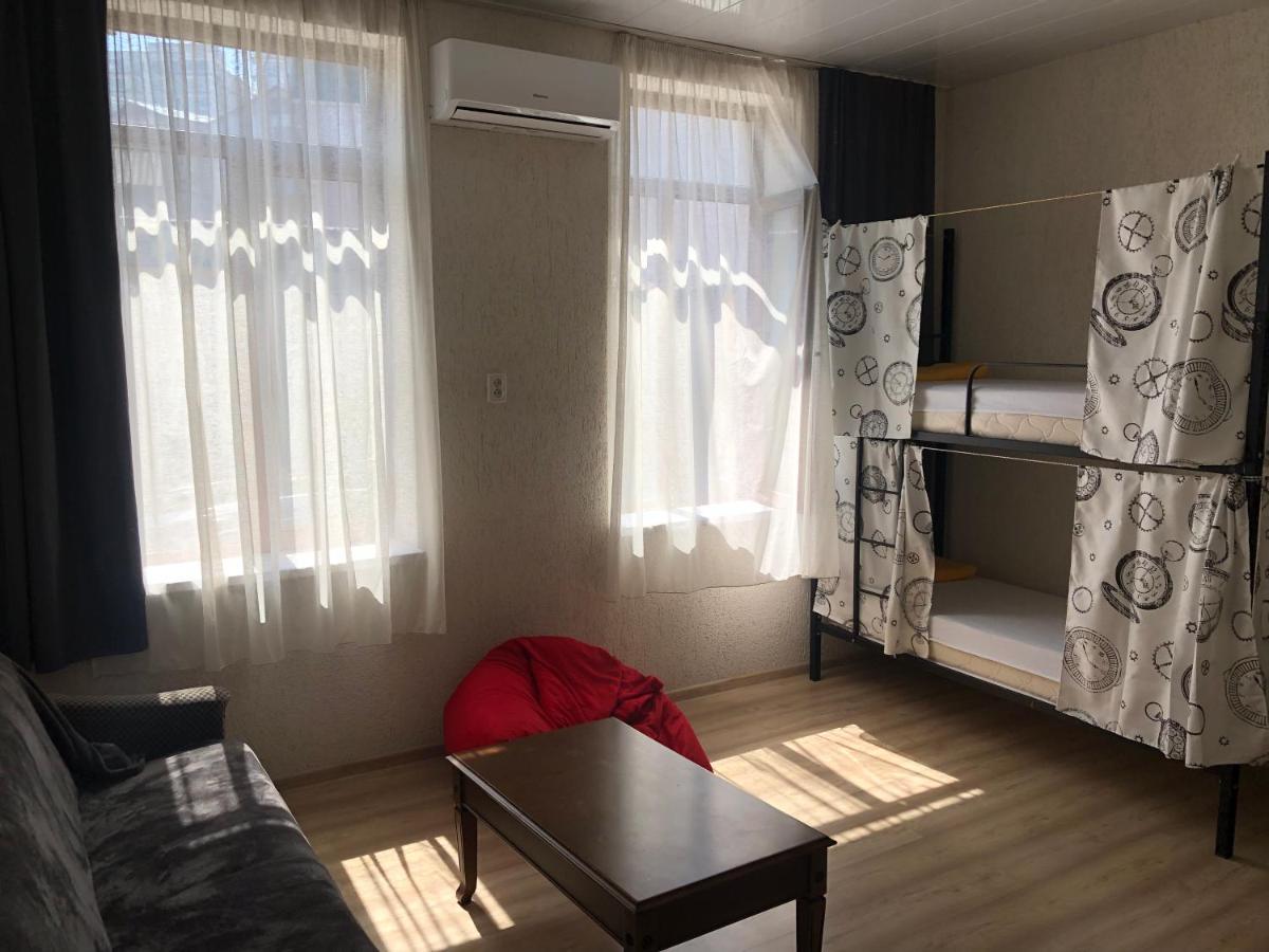 Suncity Albergue Batumi Exterior foto
